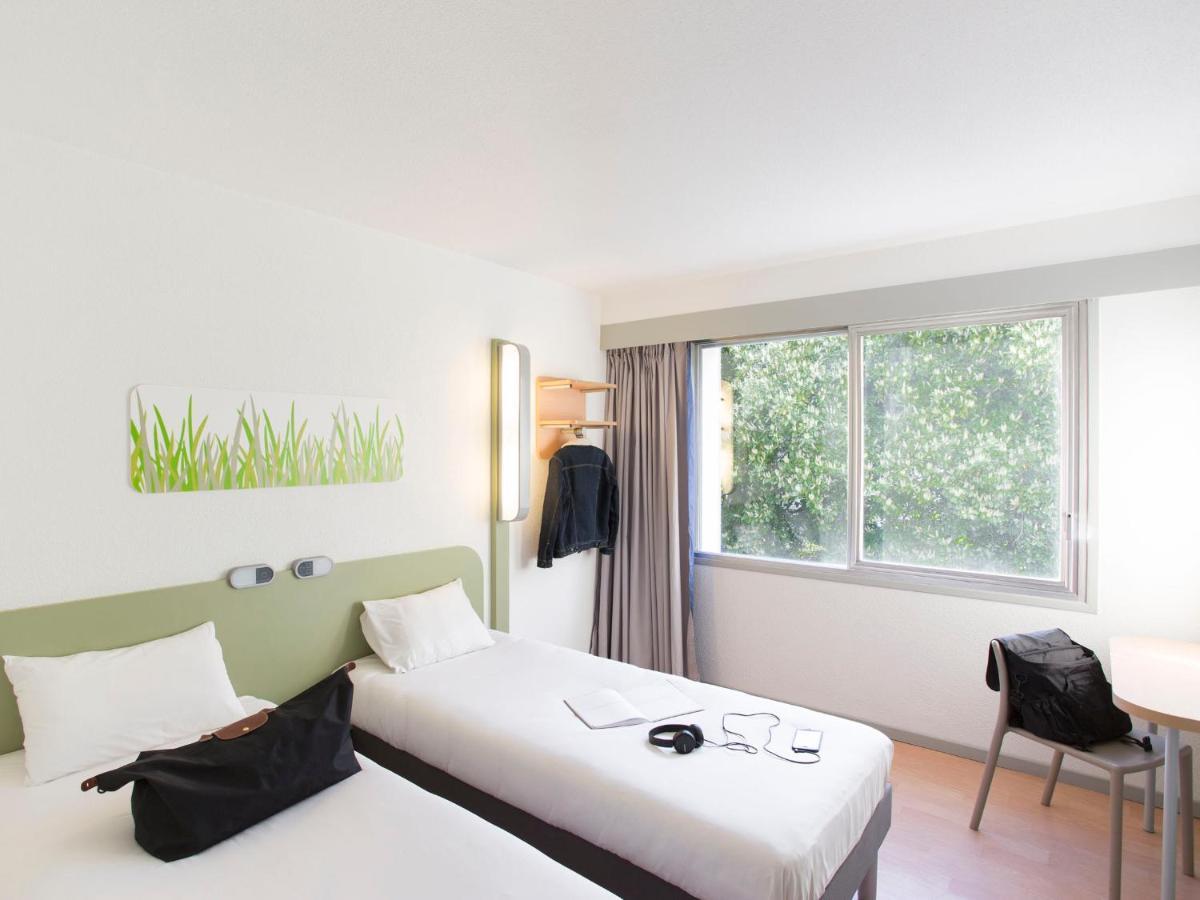 Ibis Budget Pau レスカー エクステリア 写真