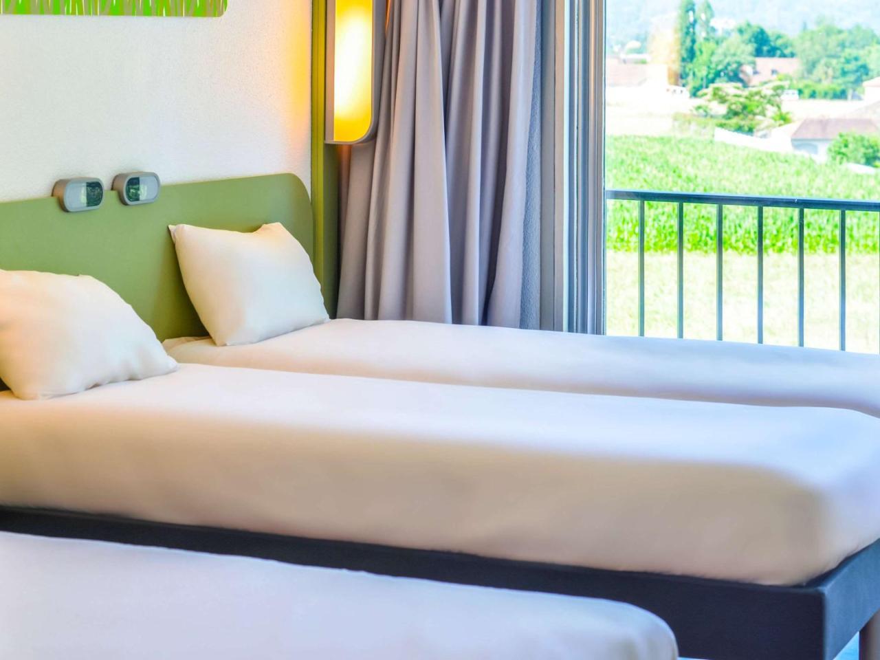 Ibis Budget Pau レスカー エクステリア 写真
