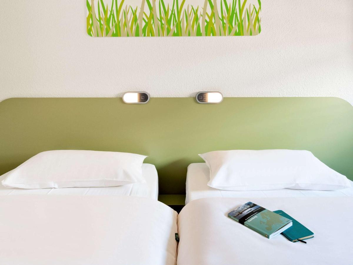 Ibis Budget Pau レスカー エクステリア 写真